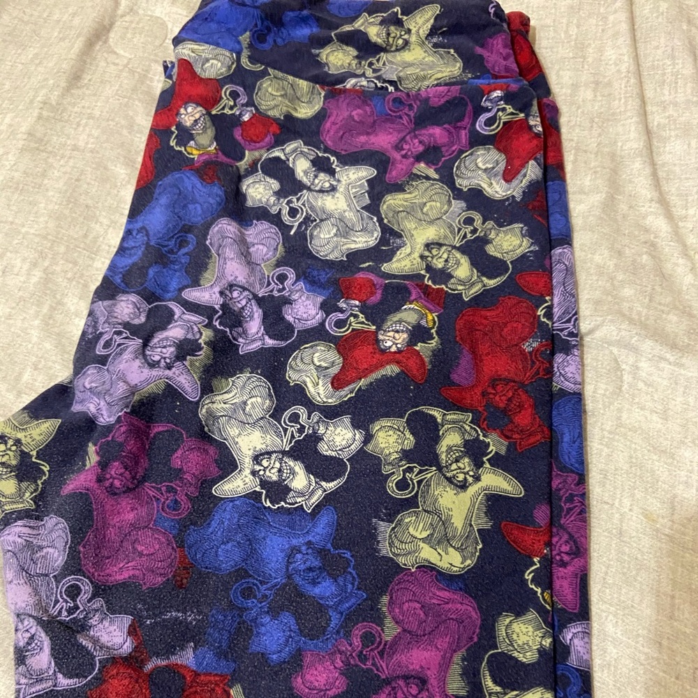 Disney LLR Leggings -TC- Worn once